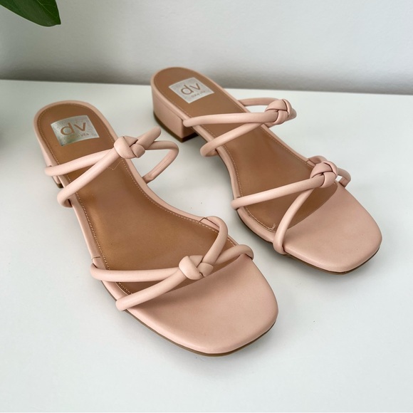 DV Dolce Vita Wisteria Double Knotted Band Slide Sandals Nude - Picture 3 of 10